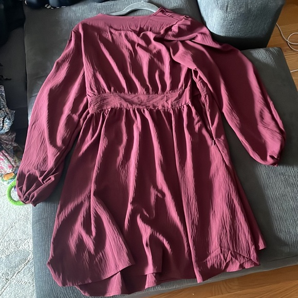 Shein Mini Skater Dress - Picture 2 of 3